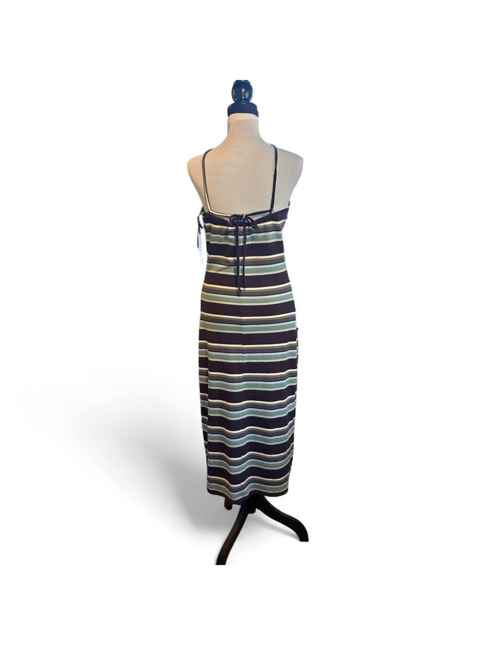 Amuse Society Navy and Blue Striped maxi Dress Size L NWT - Picture 4 of 8